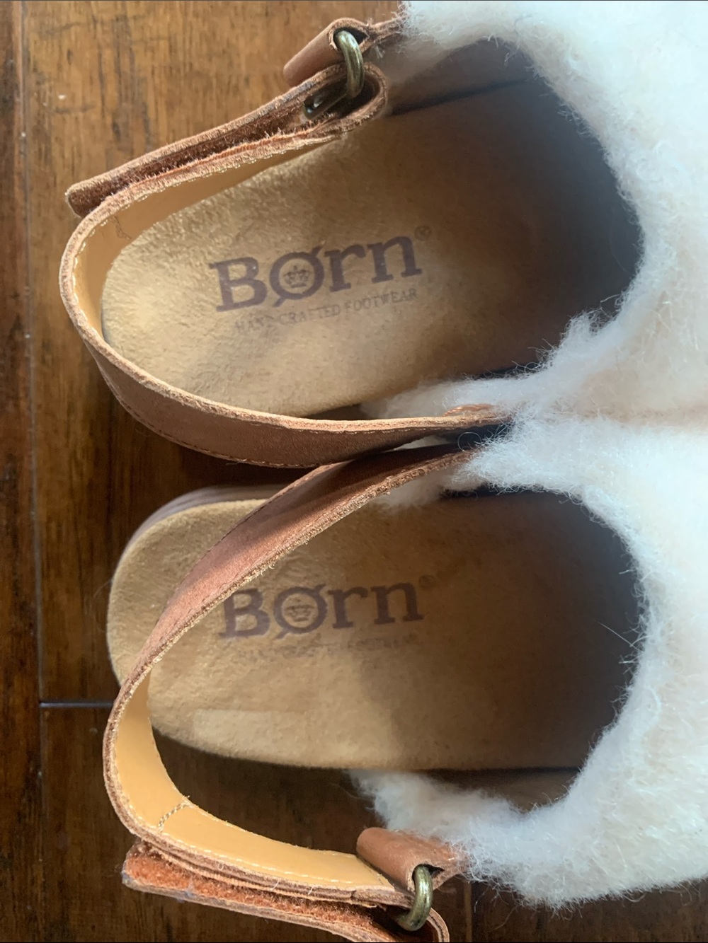NWOT BORN KAT SHEARLING SLING BACK CLOGS. - Picture 2 of 7